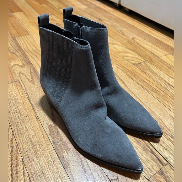 Grey ankle cowboy style boots - Picture 1 of 5